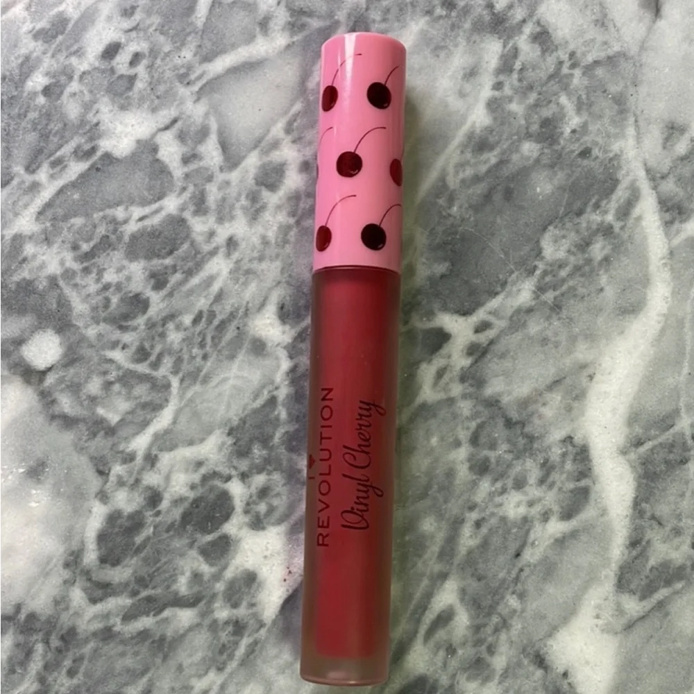 New‎ Revolution Vinyl Cherry Lip